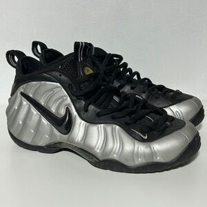 Nike Air Foamposite Pro "Metallic Silver" size 11
